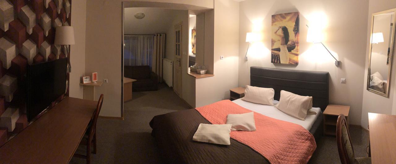 Hotel Passione Bielsko-Biała Exteriör bild